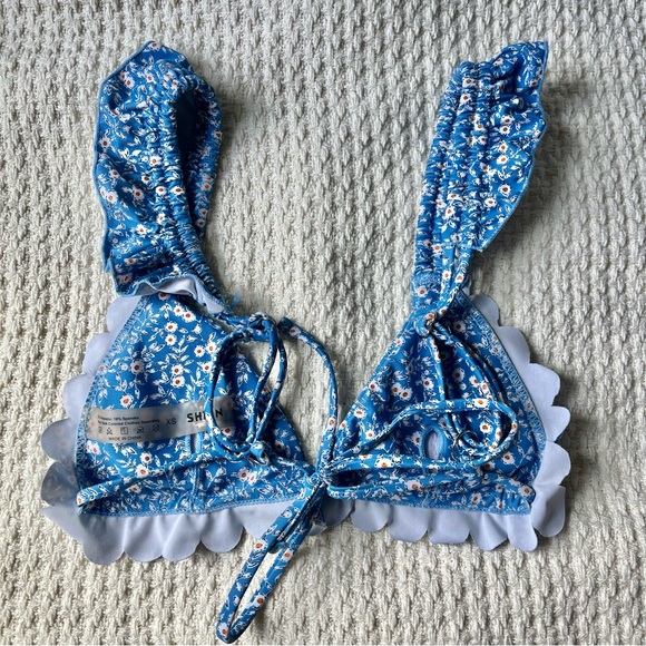 Floral Ruffle Bikini Set - Picture 4 of 9